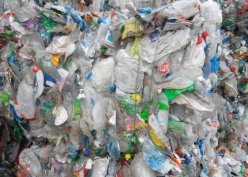 回收的废塑料能做些什么呢？广州星建再生资源回收有限公司